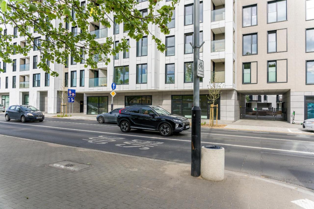 Esencja Apartments With Free Parking Garbary 104 By Noclegi Renters 포즈난 외부 사진